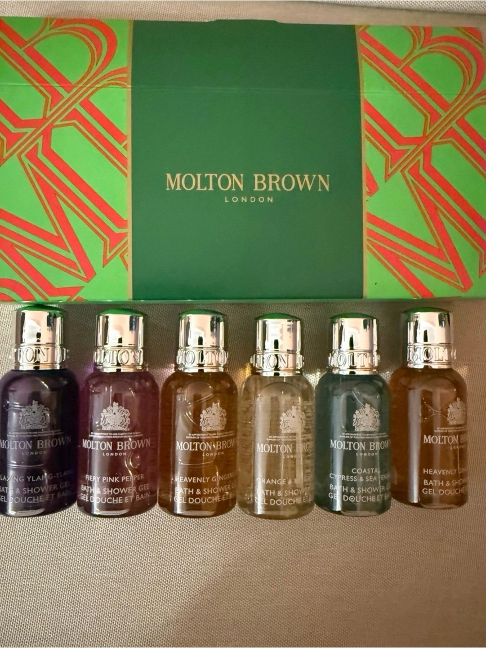 Molton Brown Heavenly Gingerlily Bath & Shower Gel - Amber and Silver
